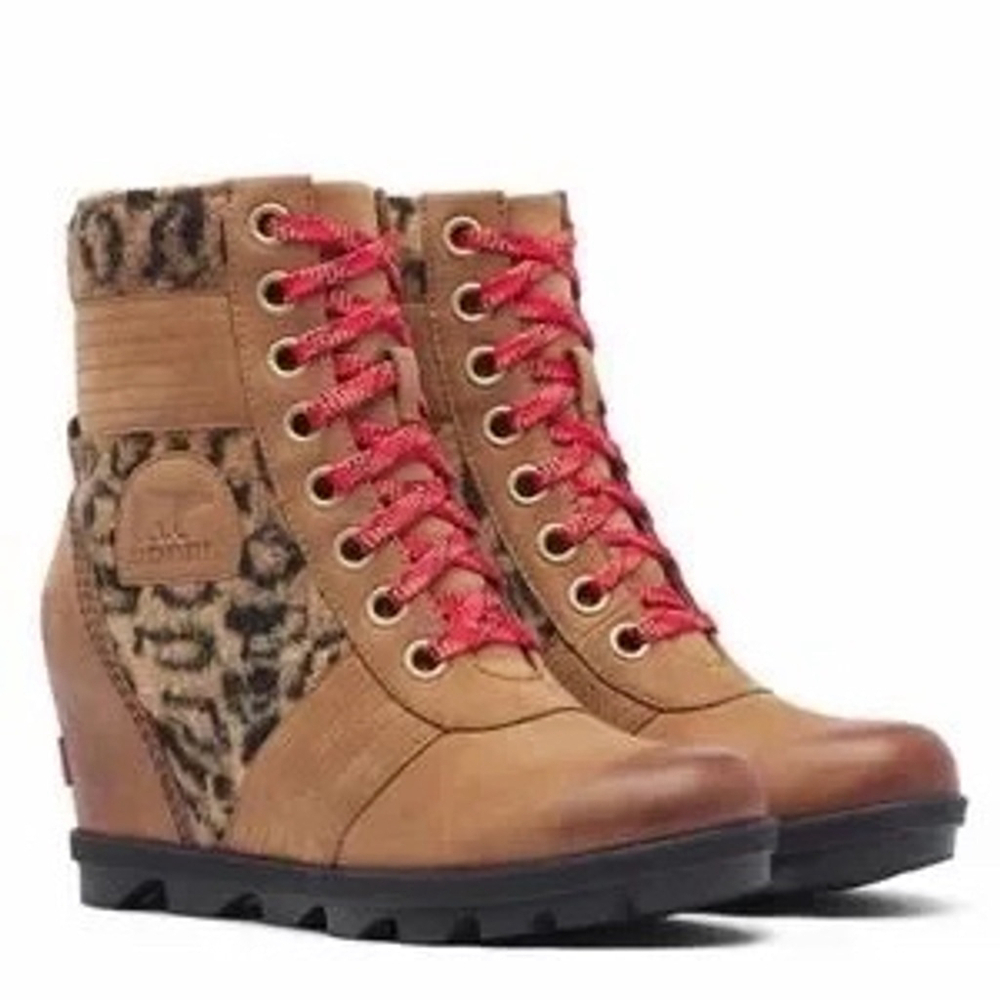 NWT Sorel Lexie Leopard Wedge Boot Faux Fur Velvet Tan Size 7.5 Waterproof
